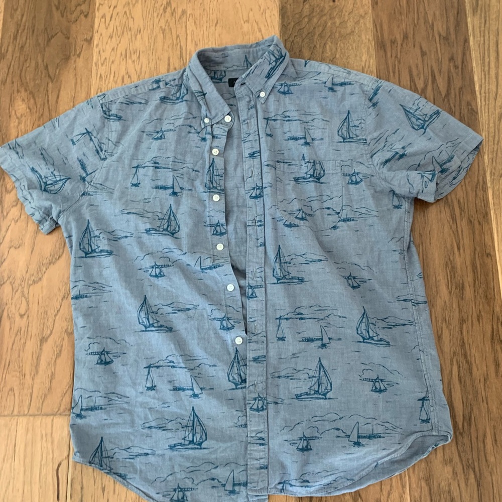 JCrew men’s short sleeve button down